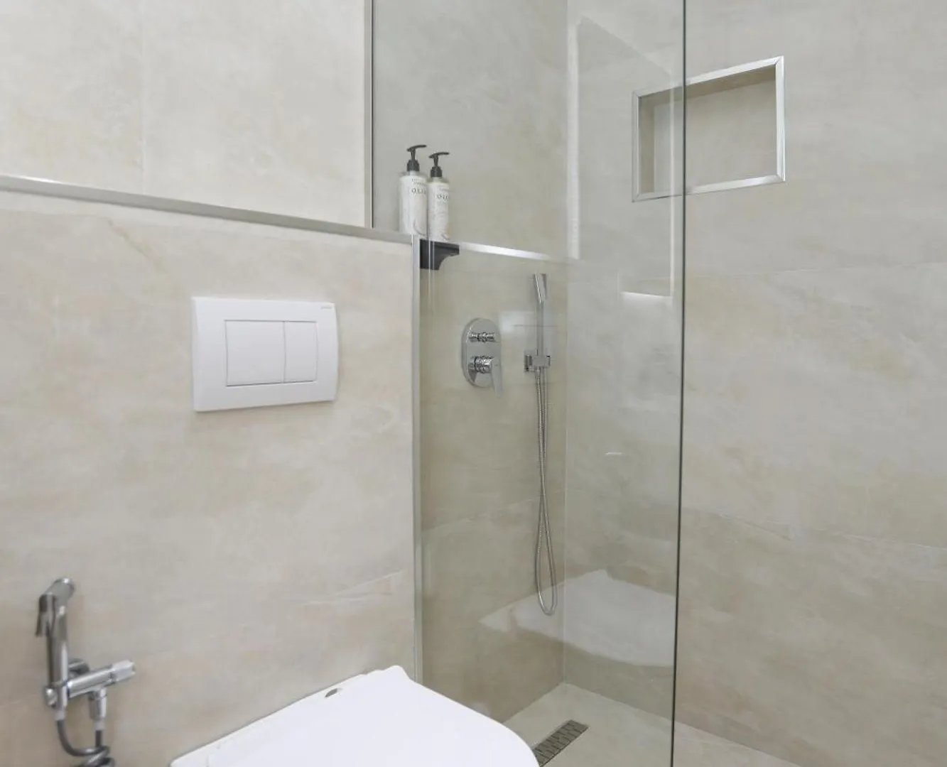 Divos Apartments Wlora 0*,  Albania