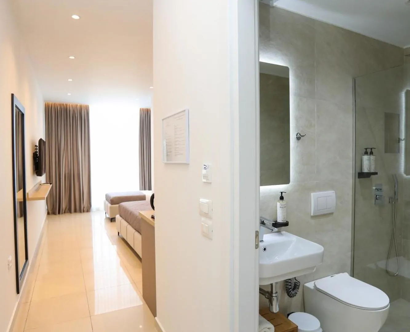 Divos Apartments Wlora